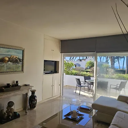 Apartamento De Lujo Y Playa En Alhambra Del Mar *